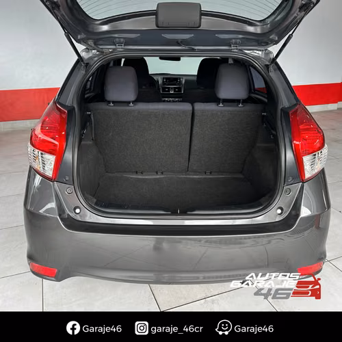 TOYOTA YARIS E 2017