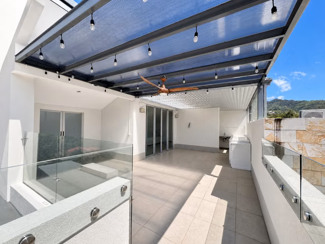 Venta de apartamento Adjudicado en Condominio con Mezzanine - Imagen 16