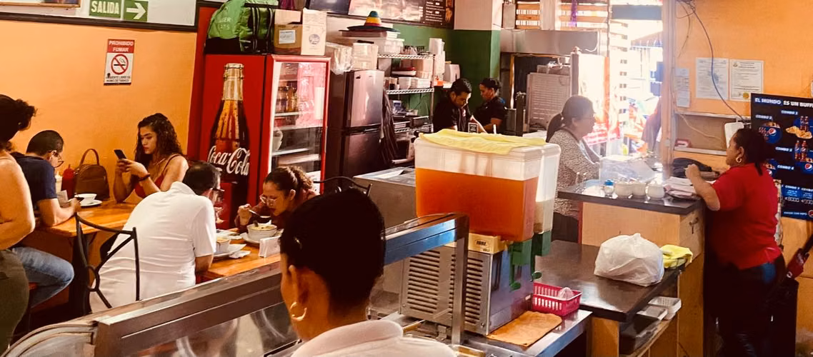 LOCAL COMERCIAL EN TIBAS, EXC PUNTO CON MÁS DE 16 AÑOS CON ACTIVIDAD COMERCIAL 24/7 - Imagen 6