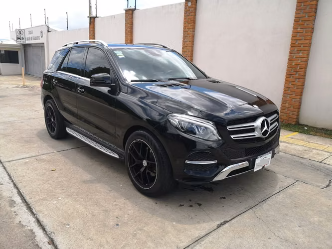 MercedesBenz GLE 350d – Full Equipado, Poderoso y con Presencia