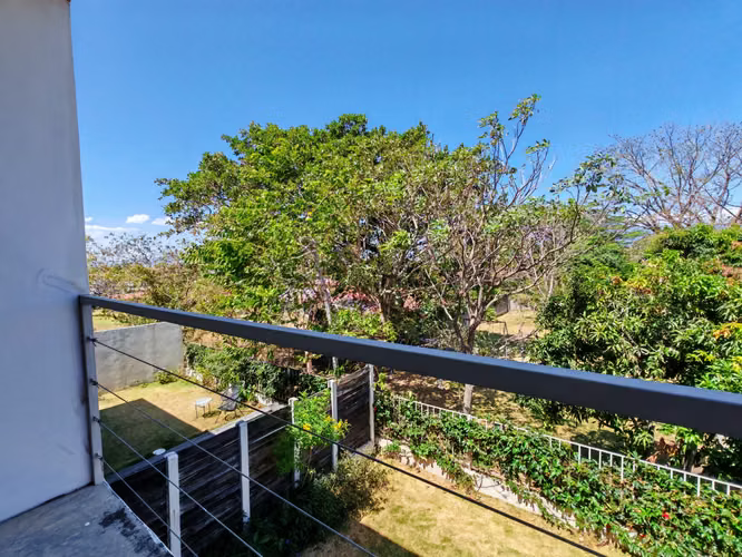 Rio Oro- Duplex- 2 habitaciones- Amoblado- Amplio Jardín