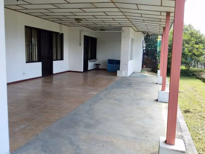 CASA DE UNA PLANTA EN CARIARi - Imagen 5