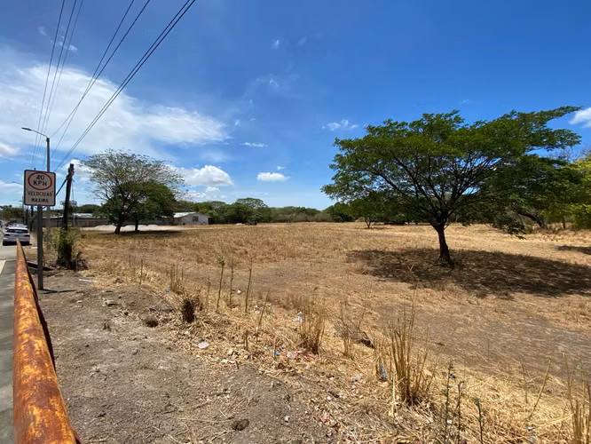 Terreno Comercial 3500 metros sobre Ruta 1 en Bagaces, Guanacaste - Imagen 3