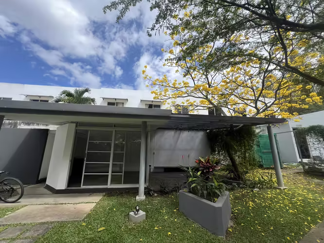 Condominio dos dormitorios con patio amplio en Brasil de Mora - Imagen 16