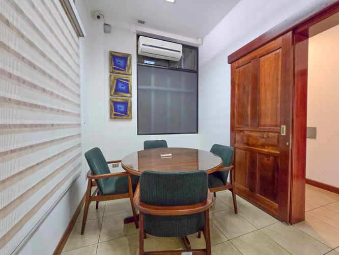 ESPACIO DE OFICINAS DE 318 M2 EN SABANA SUR - Imagen 3