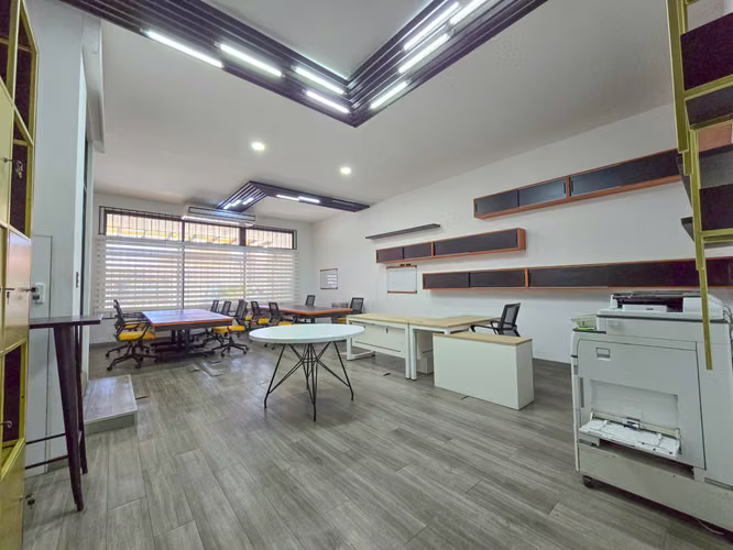 ESPACIO DE OFICINAS DE 318 M2 EN SABANA SUR - Imagen 11