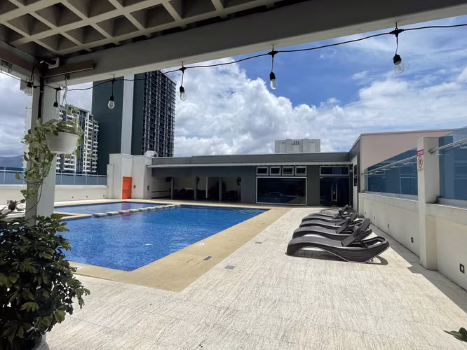 Se Alquila Loft en Torre Los Yoses - Imagen 11