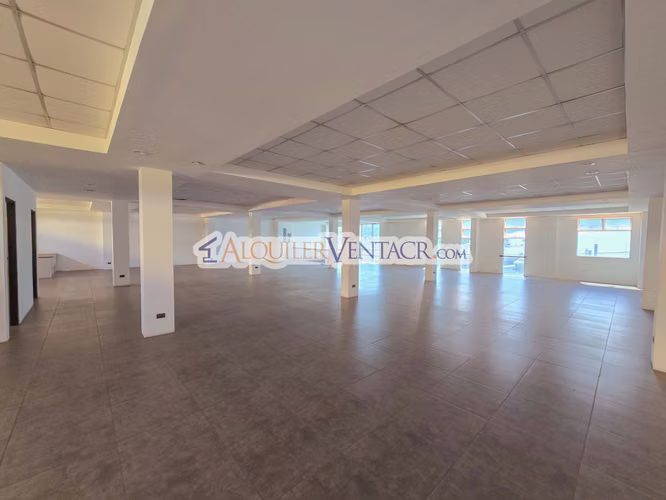 EDIFICIO DE 951 M2 PARA OFICINAS O COMERCIO EN SANTA ANA POZOS - Imagen 18