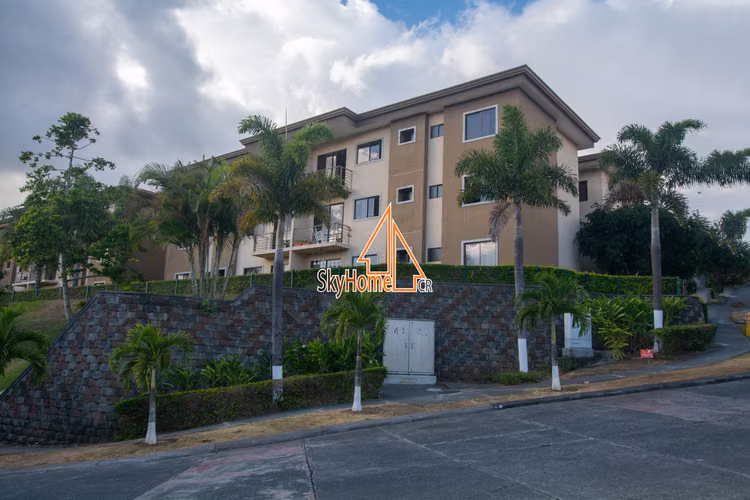 87001 / Alquiler / Condominio Torres del Sol / Amplio / Piscinas / Gimnasio - Imagen 17
