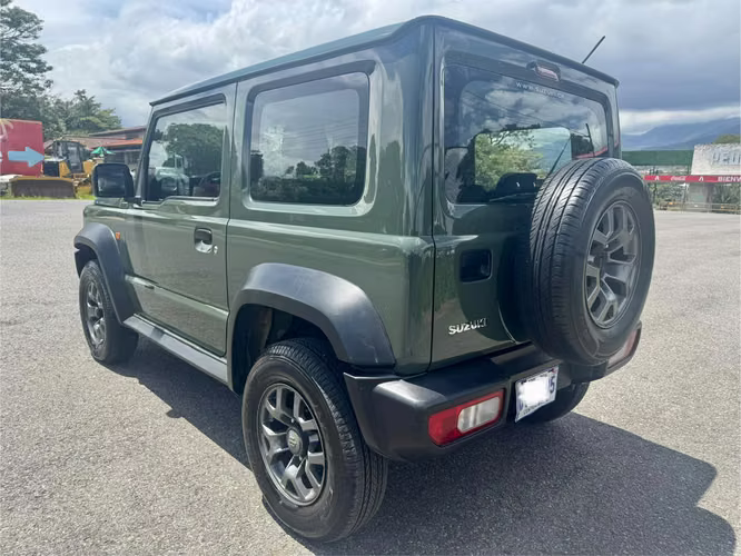 Suzuki Jimny GL A/T 2022 - Imagen 3