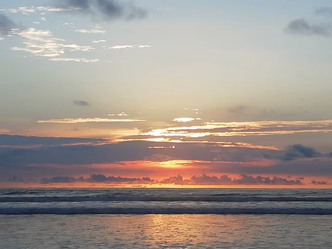 Lote en Guanacaste 1.500m2, a 100 metros del mar – Ideal para descanso o inversión - Imagen 6