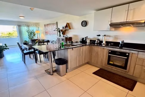 Apartamento en Condominio Torres de Heredia.