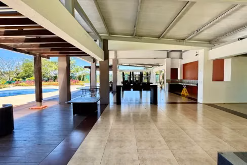 Apartamento en Condominio Torres de Heredia.