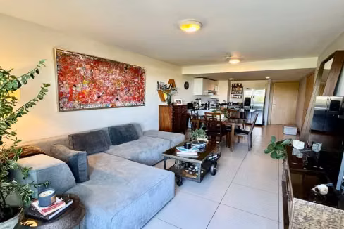 Apartamento en Condominio Torres de Heredia.