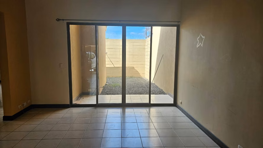 CASA EN CONDOMINIO LUZ DE LUNA