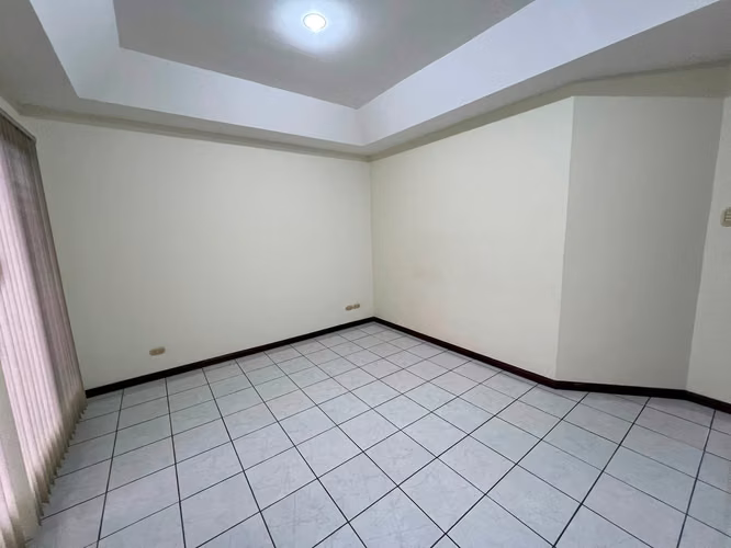 Alquiler de casa en condominio en bello horizonte de Escazú - Imagen 14