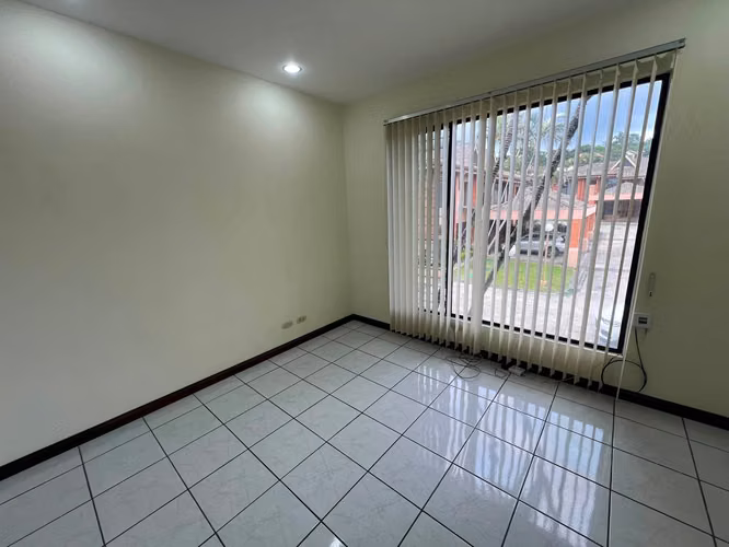 Alquiler de casa en condominio en bello horizonte de Escazú - Imagen 18