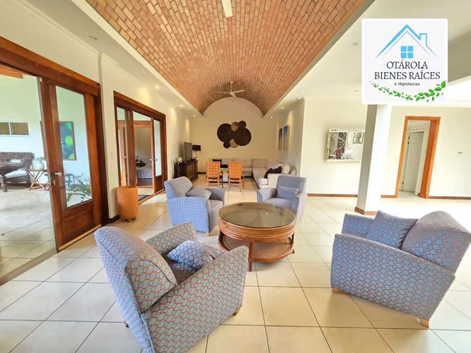 Venta de casa de lujo en trejos montealegre Escazu sin muebles - Imagen 14