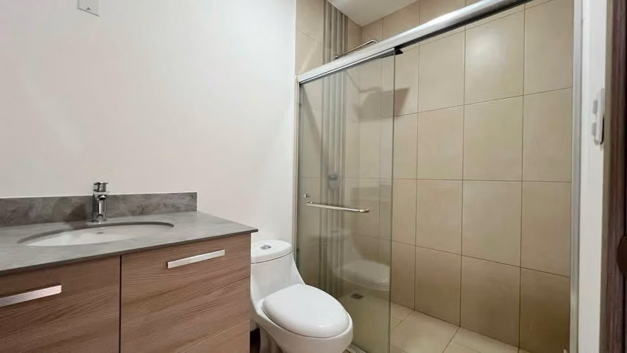 Alquiler de casa en condominio en Escazu urbano - Imagen 6