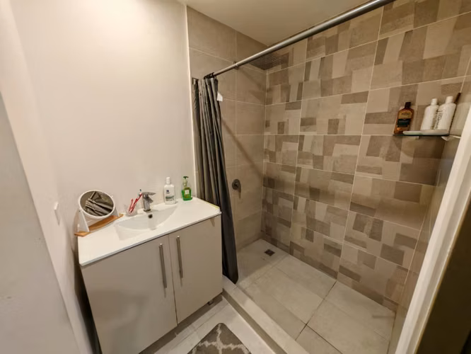¡Alquila en Vive Tibás! Apartamento con balcón y amenidades premium - Imagen 11