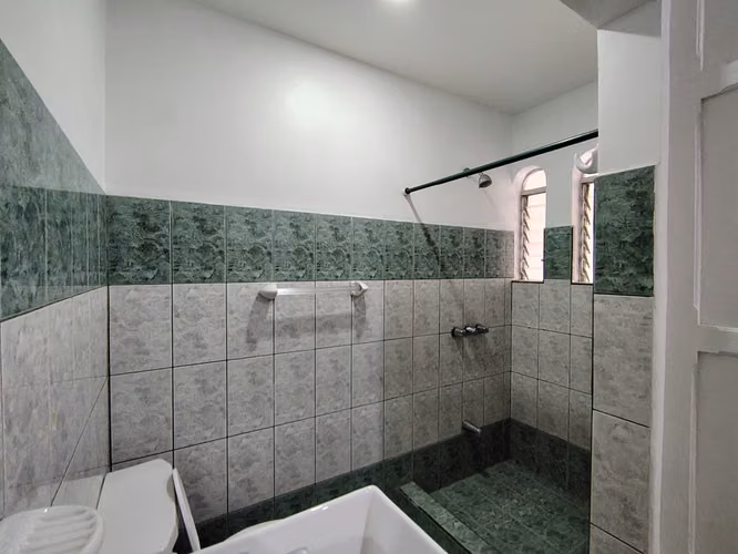 Casa de una Planta en Alquiler – Fátima de Heredia. - Imagen 10