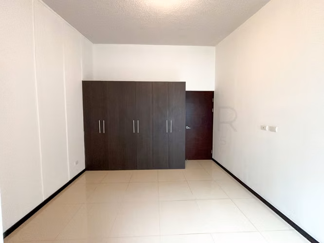 CASA EN GUAYABOS DE CURRIDABAT DE UN PISO EN CONDOMINIO - Imagen 10