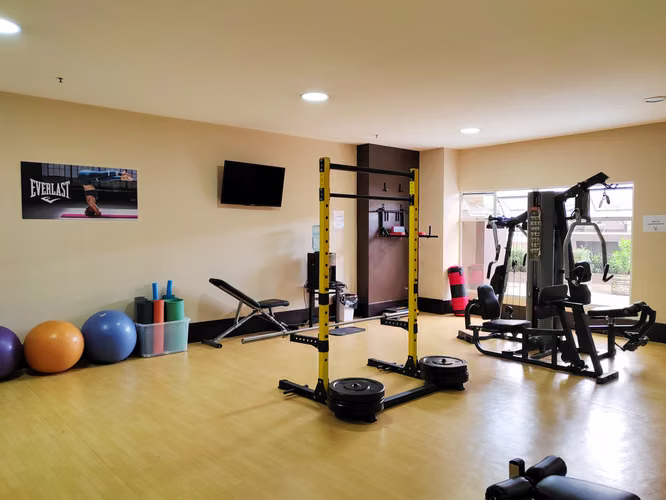 APARTAMENTO CON ACABADOS DE LUJO EN ALQUILER UBICACIÓN LA SABANA EN CONDOMINIO - Imagen 15