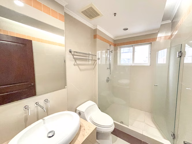 Alquiler Apartamento en Mata Redonda San José Con Vista Panorámica En Condominio - Imagen 11