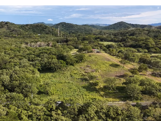 Terreno con vista al mar, cerca de la playa Guanacaste - Imagen 9