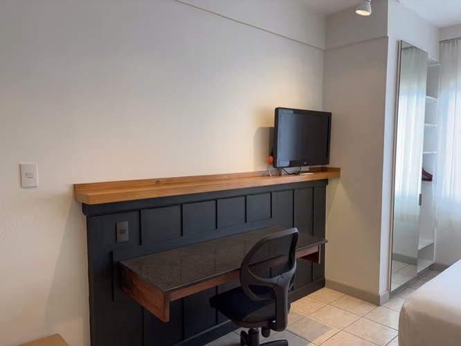 Alquiler Apartamento- Estudio en Sabana Amueblado en Condominio con Piscina - Imagen 5