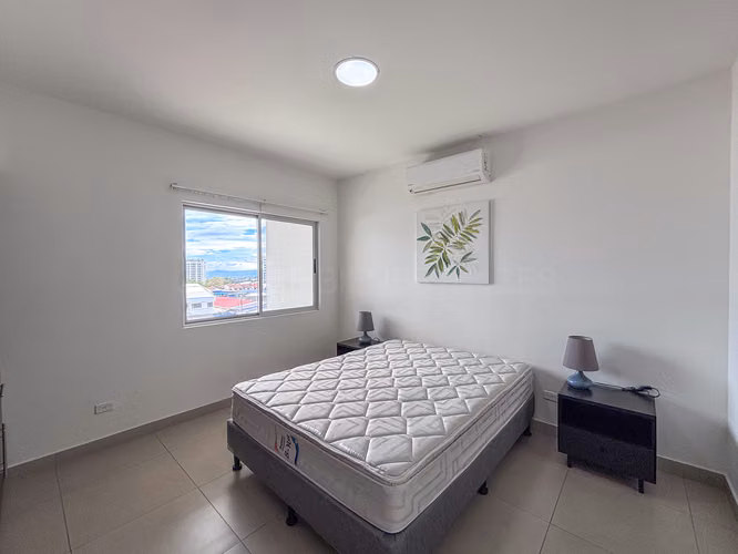 Alquiler Moderno Apartamento en Sabana Norte con Vista a las Montañas - Imagen 4