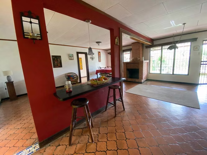 SE ALQUILA CASA CON APARTAMENTO INDEPENDIENTE  ¢ 900,000 negociable - Imagen 2