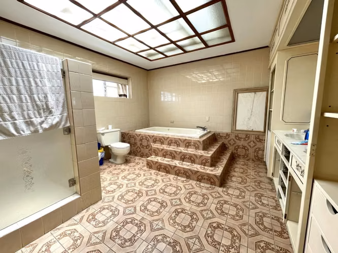 VENDO CASA EN ROHRMOSER. USO DE SUELO MIXTO - Imagen 12