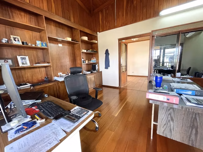 VENDO CASA EN ROHRMOSER. USO DE SUELO MIXTO - Imagen 10