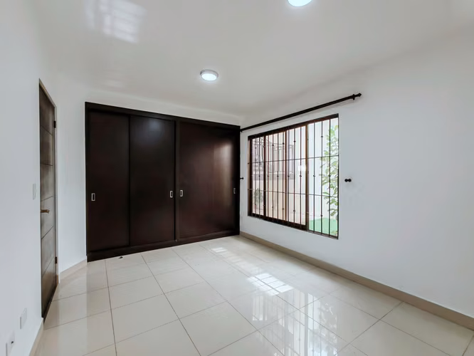 SE VENDE CASA EN CONDOMINIO SOL NACIENTE -Santa Ana Centro - Imagen 6