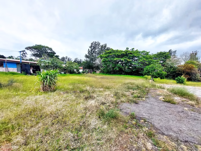 Lote 2,270m² Alta Densidad en Santo Domingo | Ideal para Condominio - Imagen 8