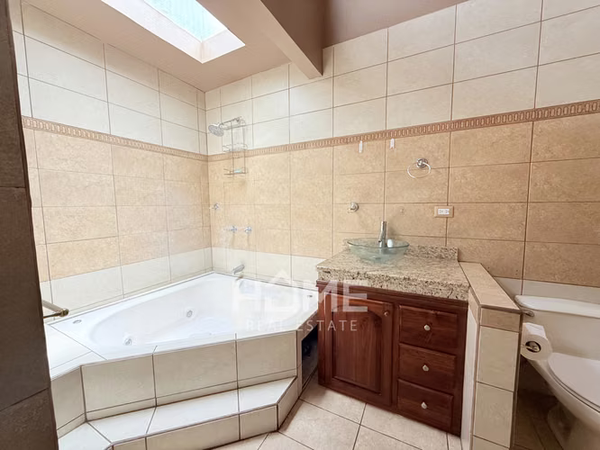 Alquiler de Apartamento en Rio Oro de Santa Ana - Imagen 8