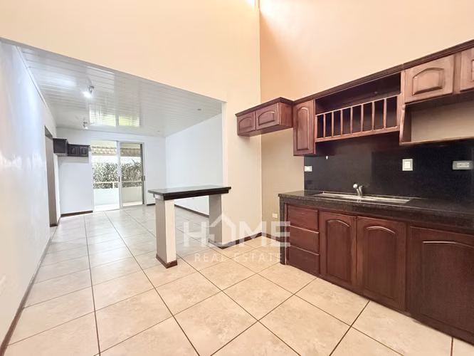 Alquiler de Apartamento en Sata Ana - Imagen 4