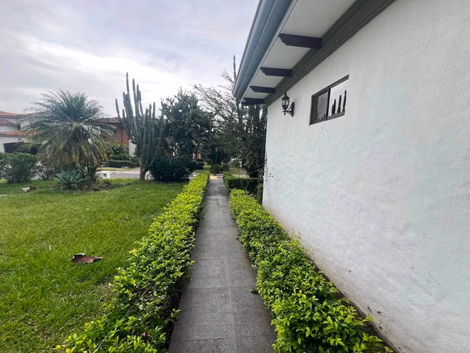 Alquiler y venta de casa en condominio en piedades de santa ana - Imagen 7