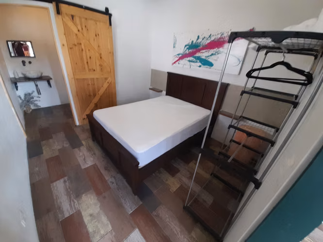 255 / Alquiler / Apartamento / San Antonio de Escazu / incluye agua e internet - Imagen 4