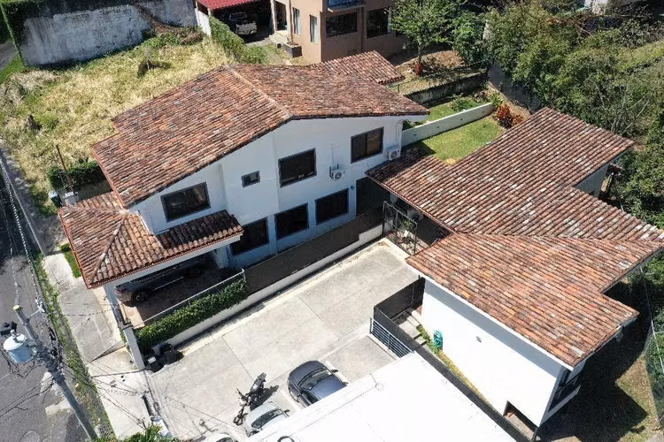 250 / Casa / Venta / Santa Ana / Rio Oro / Lujosa / Segura / Oportunidad Única - Imagen 10