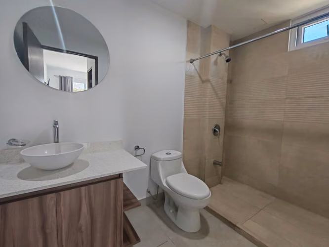 Se alquila apartamento al final del Boulevard de Rohrmoser. Cerca del Colegio Británico. - Imagen 13