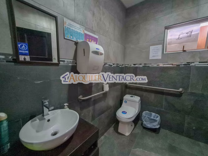 OFIBODEGA DE 625 M2 CON 1.132 M2 DE LOTE EN SAN ANTONIO ESCAZU - Imagen 5