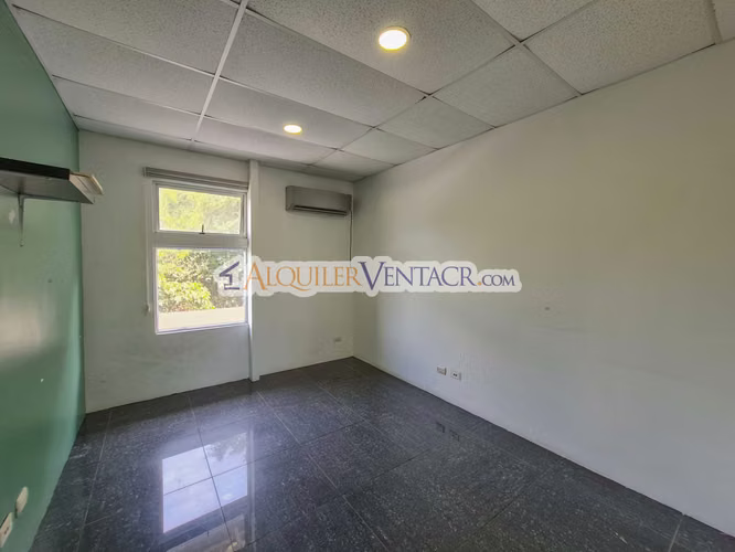 OFIBODEGA DE 625 M2 CON 1.132 M2 DE LOTE EN SAN ANTONIO ESCAZU - Imagen 11