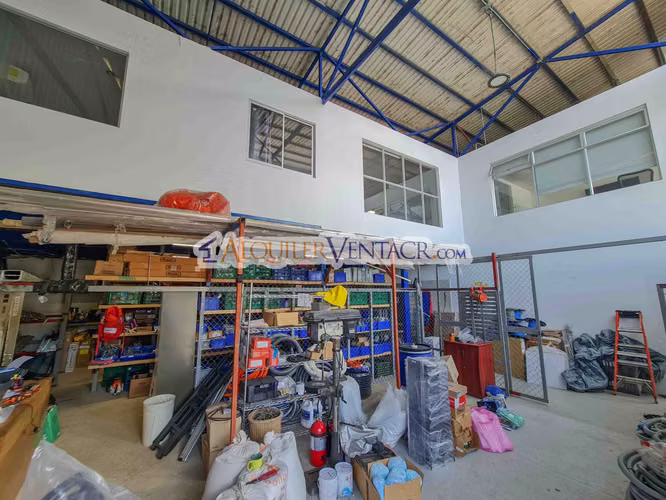 OFIBODEGA DE 625 M2 CON 1.132 M2 DE LOTE EN SAN ANTONIO ESCAZU - Imagen 7