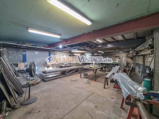 OFIBODEGA DE 625 M2 CON 1.132 M2 DE LOTE EN SAN ANTONIO ESCAZU - Imagen 3