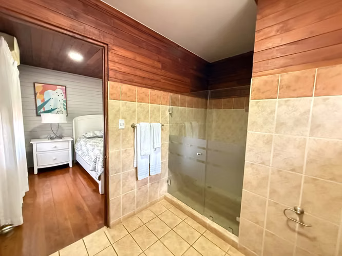 Villa tropical amueblada en Playa Tamarindo, piscina, 3 habitaciones - Imagen 18