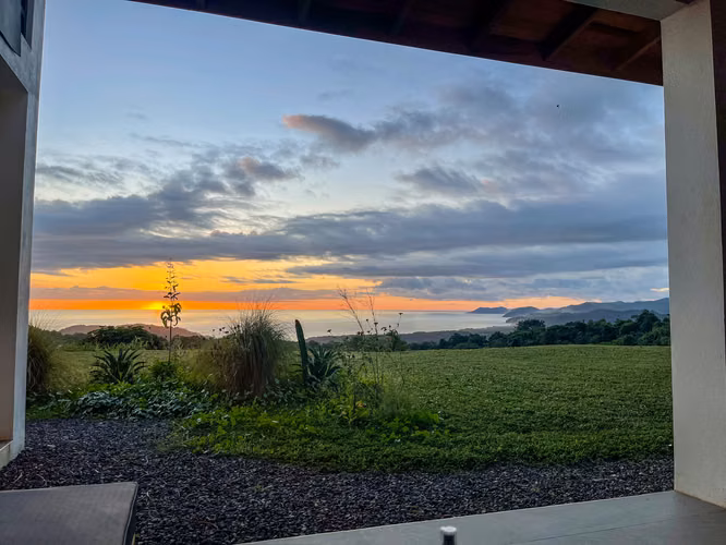 Casa con Vistas Panorámicas de 360° en la Península de Nicoya - Imagen 6
