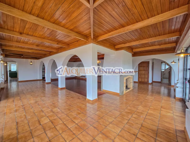 CASA DE UN NIVEL DE 900 M2 Y 3.500 M2 DE LOTE CON VISTAS EN ESCAZU - Imagen 18