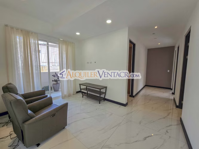 CONDO AMUEBLADO DE 305 M2 CON 546 M2 DE LOTE EN GUACHIPELIN ESCAZU - Imagen 13